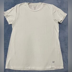 GAP Men's Classic White Tee